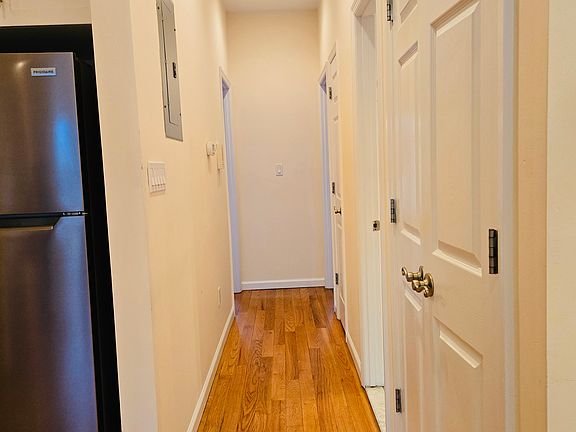 2nd image of 235 Bay 34 St #2