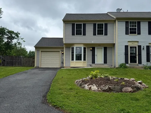 19819 Filbert Dr, Gaithersburg, MD 20879