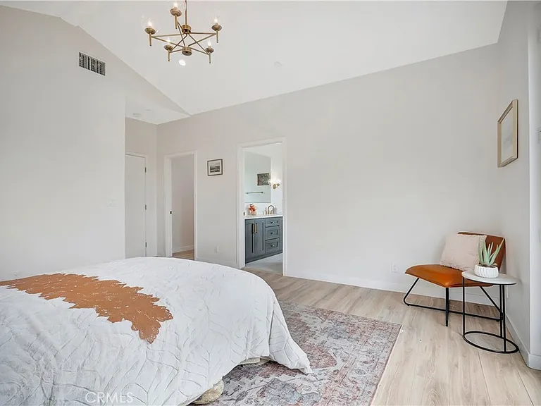 12515 Haleh Ln — Photo 11