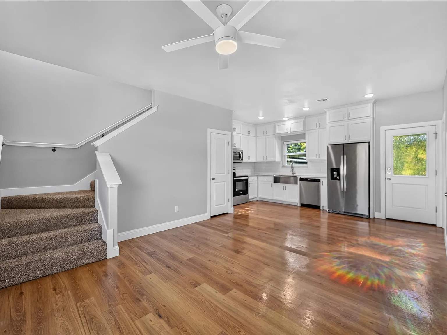 990 South 6th Ave, Denison TX 75021 - 992 — Photo 4