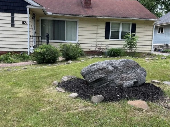 93 Union St, Bedford, OH 44146