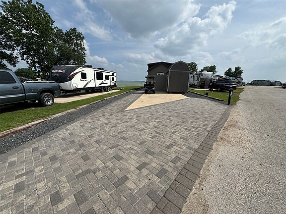 2nd image of 5000 Waterfront Rd #126