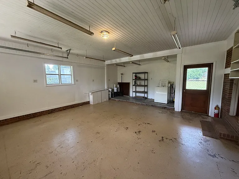 941 Harrington Dr — Photo 14