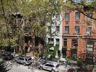 Rented by Aimee Grodanz, LREB