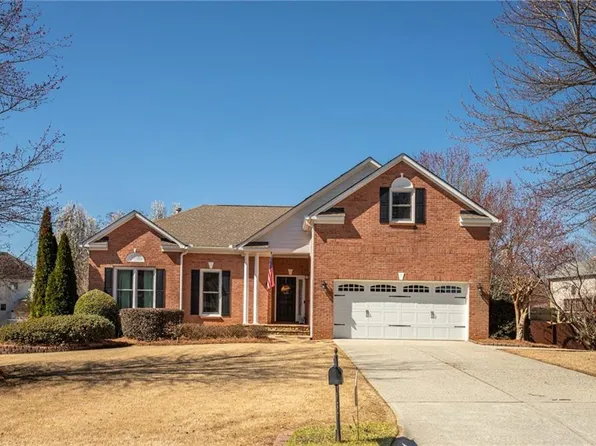 2520 Cross Springs Dr, Cumming, GA 30041