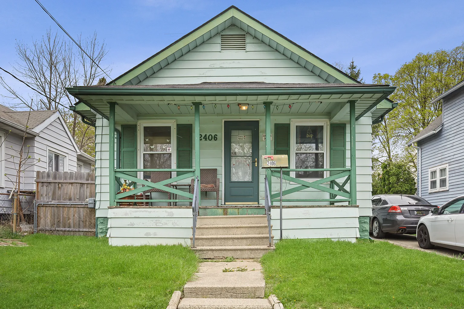2406 Cumings Ave photo 1