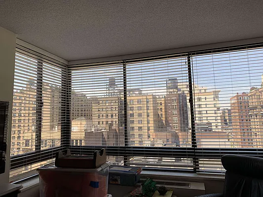 Rented by Amy L. Krischer R. E. | media 14