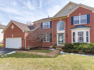 6075 Florence Dr, Hoffman Estates, IL 60192