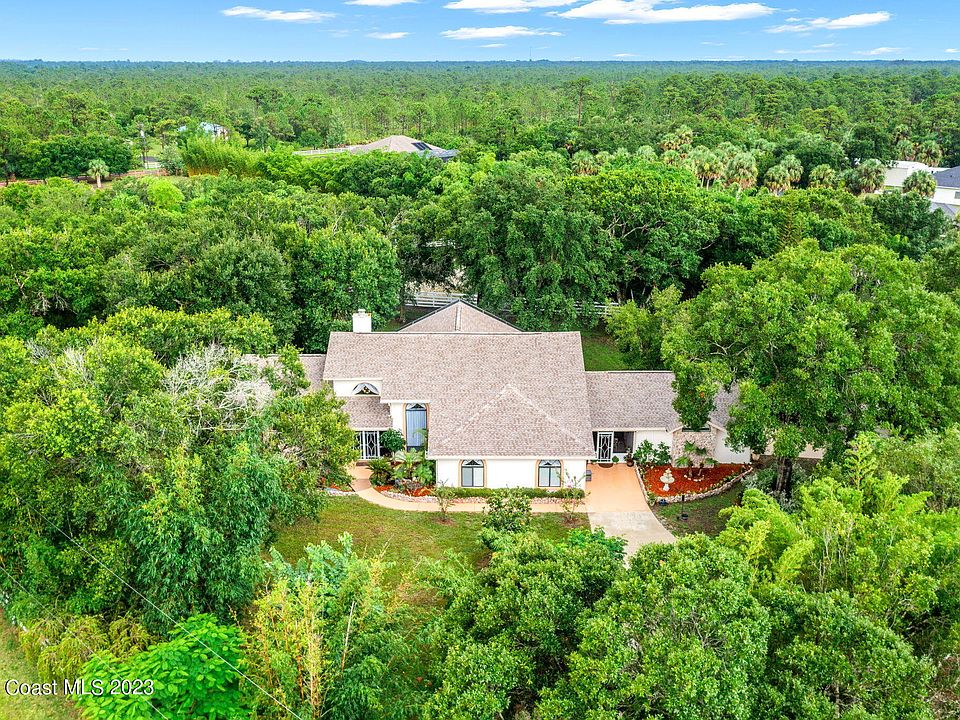 1st image of 2499 Hideaway Ln