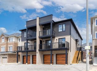 32 Wagon Ln #5, Barrie, ON L4N 0H7