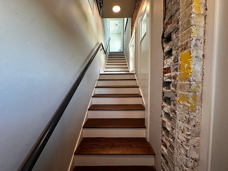 102 N Alston St #202 — Photo 18