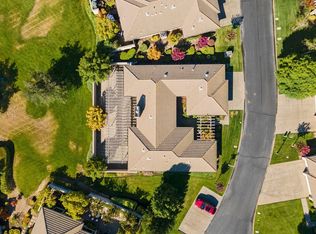 4905 Golf Course Cir, Elk Grove, CA 95758