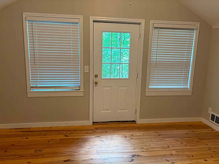 12829 Gainesville Hwy — Photo 14