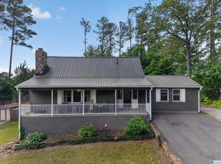 1424 Dearmanville Rd, Anniston, AL 36207
