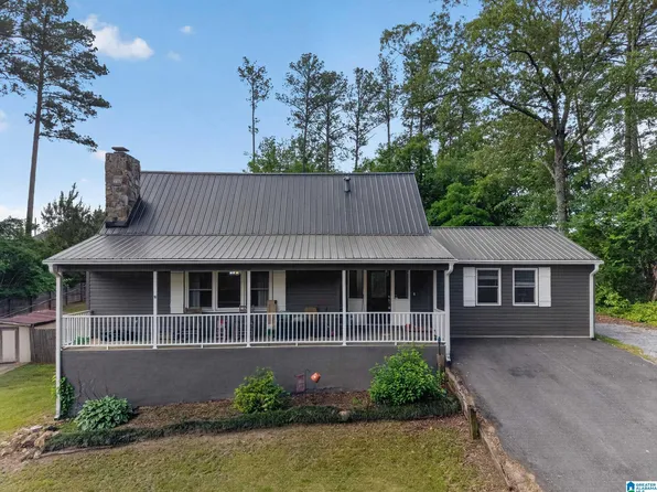 1424 Dearmanville Rd, Anniston, AL 36207