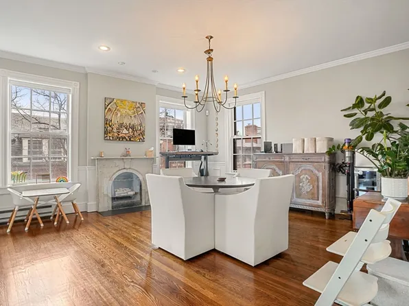 93 Revere St #4, Boston, MA 02114