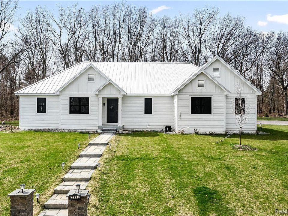 1st image of 2395 Pinewood Ct