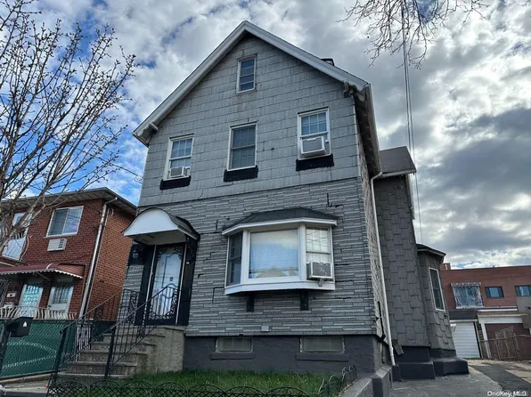 22-27 121st Street, College Point, NY 11356
