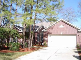 22 S Lace Arbor Dr, Spring, TX 77382