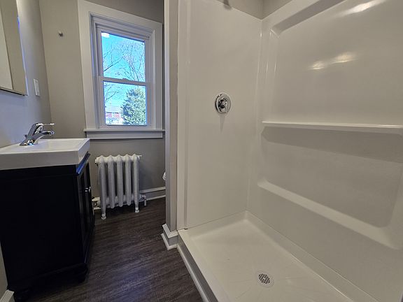 Fully renovated bathroom