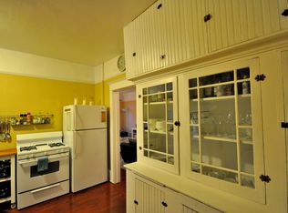 7301 Linden Ave N #B, Seattle, WA 98103