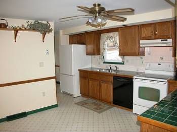 1st image of 881 Kingswood Ln