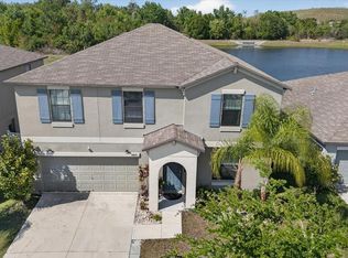 14825 Crescent Rock Dr, Wimauma, FL 33598