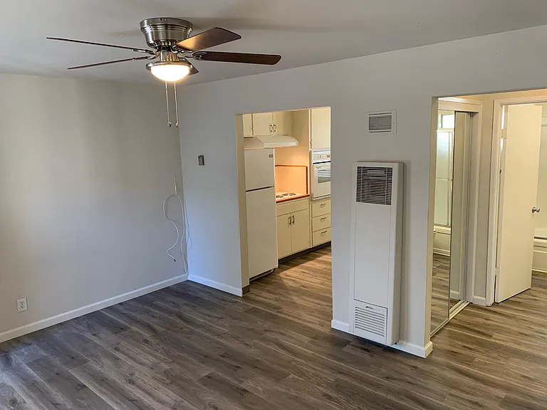 3549 Agate Dr #5 — Photo 4