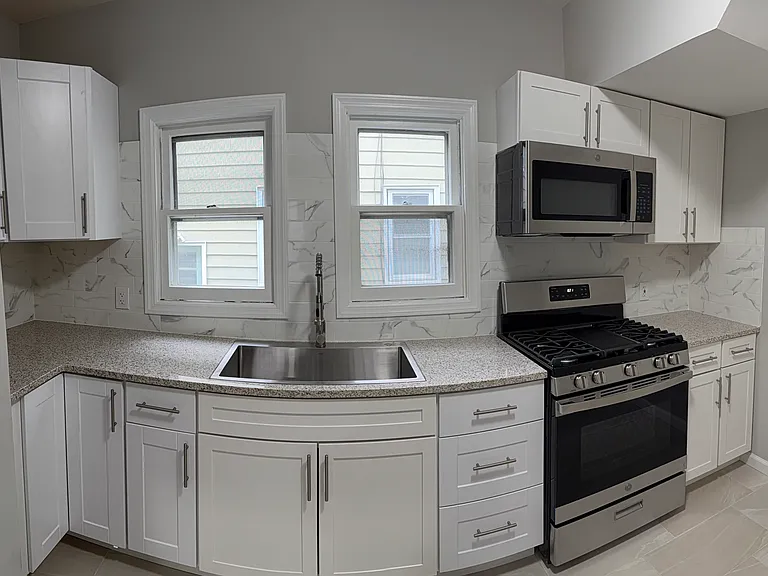 443 Centre St — Photo 12