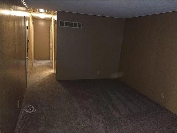 2nd image of 14816 E Nickell Ave