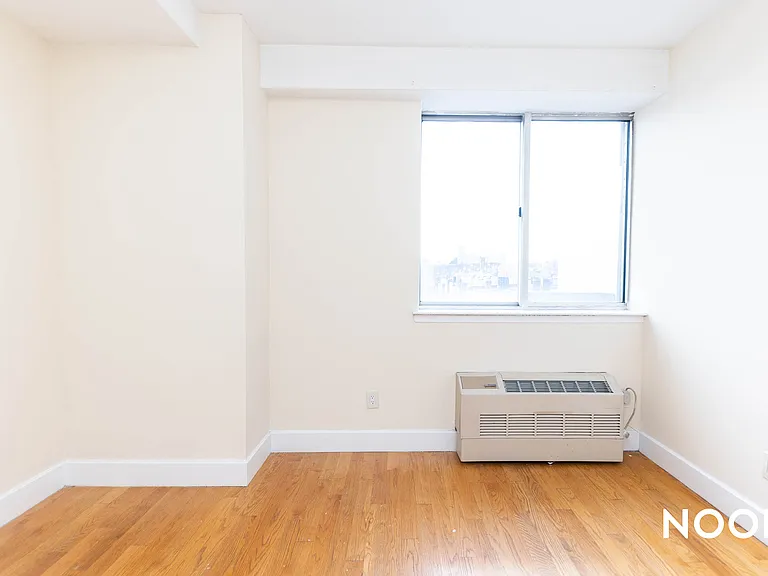 756 Myrtle Ave #4H — Photo 3