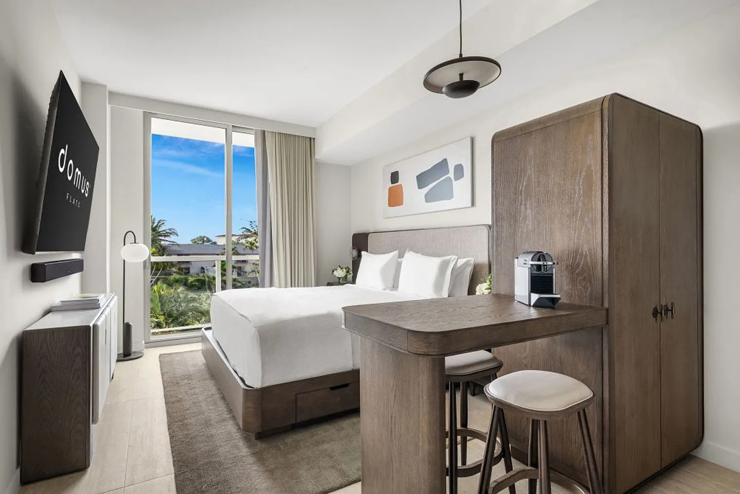 Studio, 1.0 bath, 322 sqft, $6,147 — Photo 2