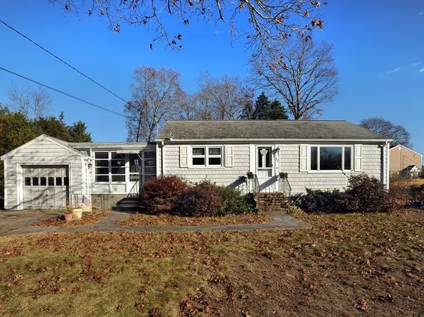 23 Dorr St, Randolph, MA 02368