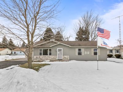 39 N Flower St, Croswell, MI, 48422