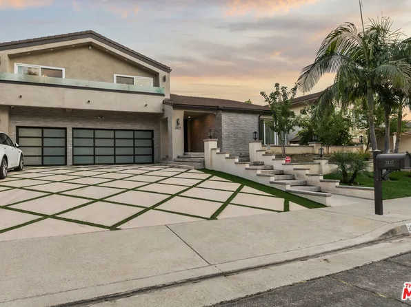 2427 Flintridge Dr, Glendale, CA 91206