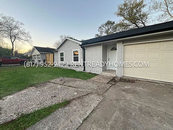 2nd image of 16034 Blackhawk Blvd