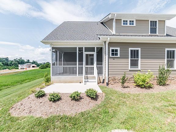 5th image of 417 Preserve Dr