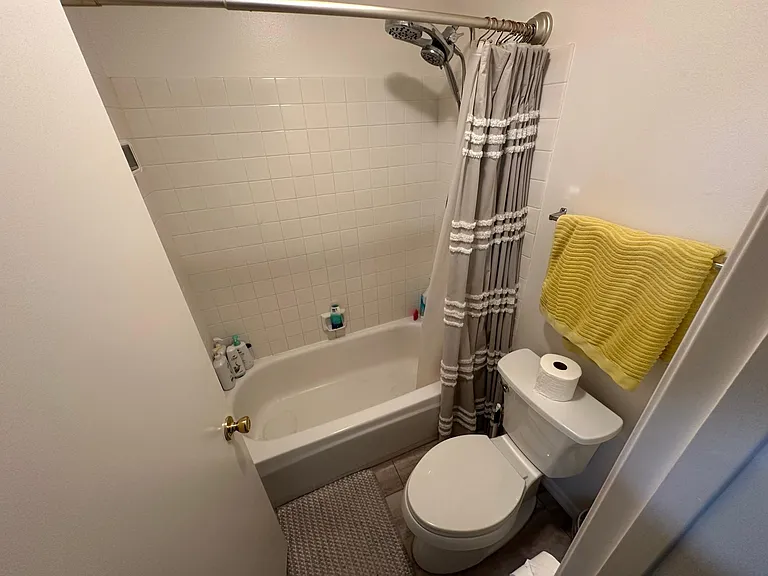 10676 Dabney Dr #115 — Photo 9