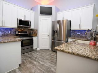 10667 SW Cam Run, Port Saint Lucie, FL 34987