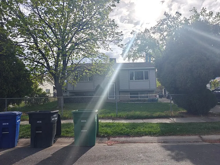 8235 S 3580 W — Photo 1