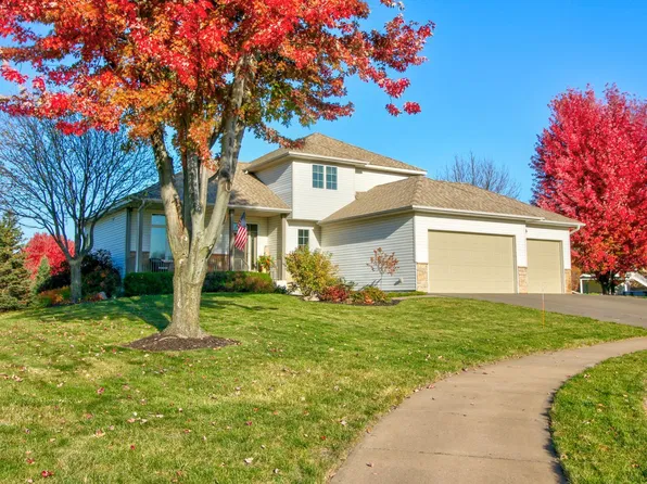 12778 Westwind Ct, Lindstrom, MN 55045
