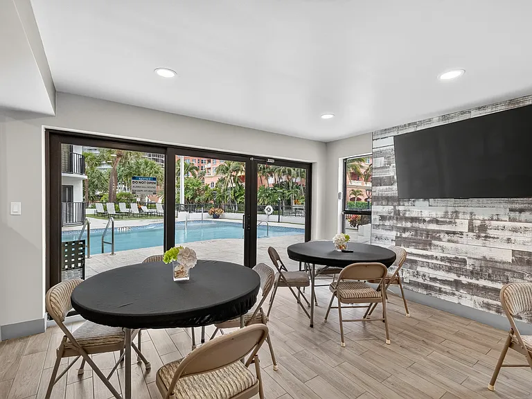 2029 N Ocean Blvd #509 — Photo 41