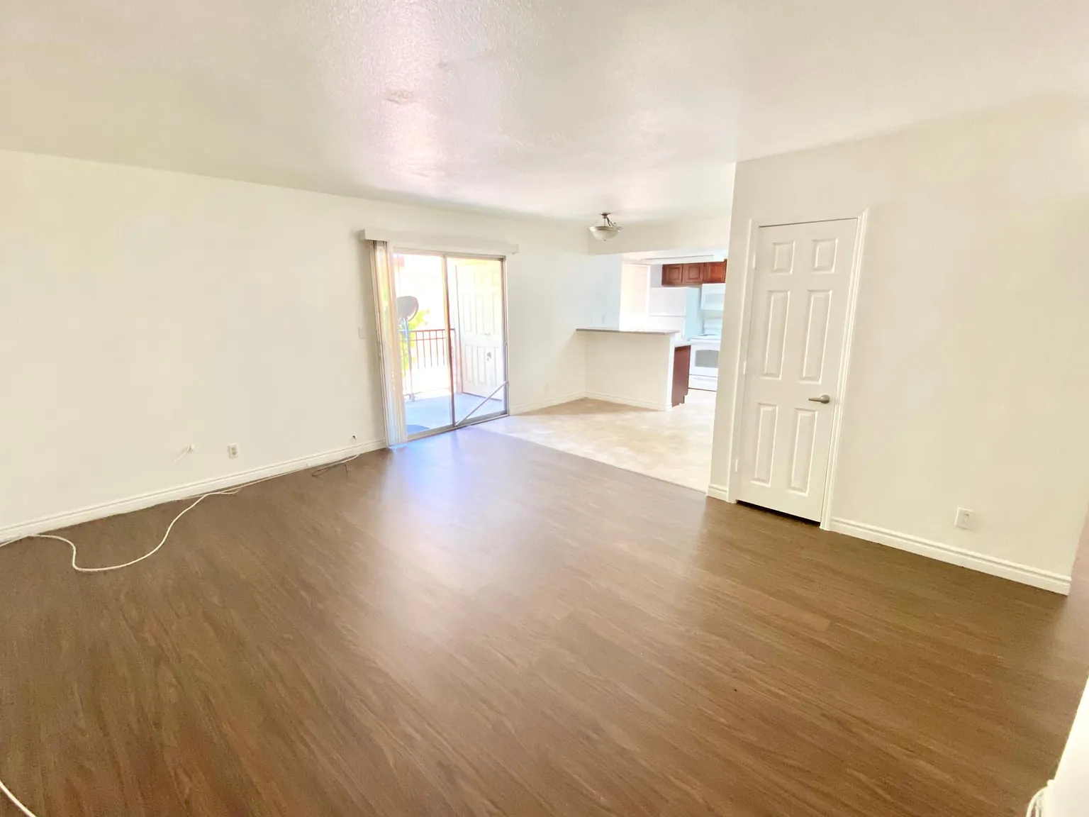 4391 Alexis Dr — Photo 4