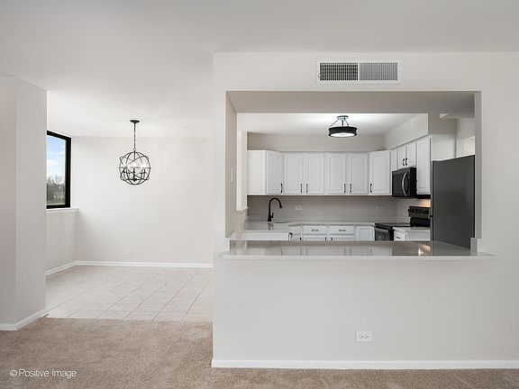 5th image of 101 Bar Harbour Rd Unit 2M