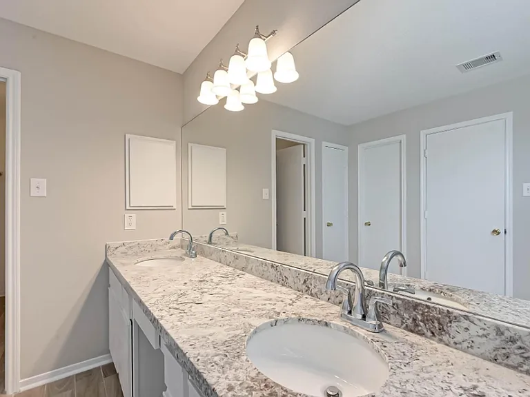 5011 Redwing Brook Trl — Photo 8