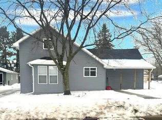212 E Main St, Alma Center, WI 54611