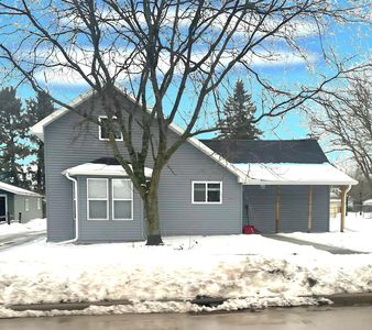 212 East Main Street, Alma Center, WI, 54611