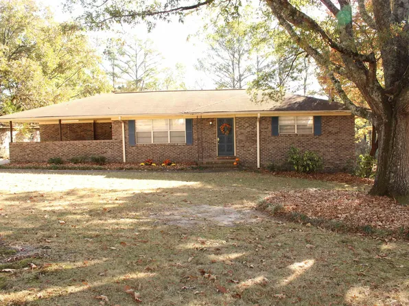 2001 Brewster Rd, Birmingham, AL 35235
