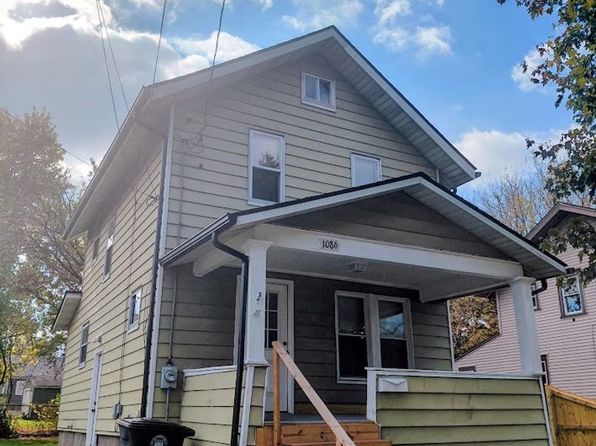 1086 Joy Ave