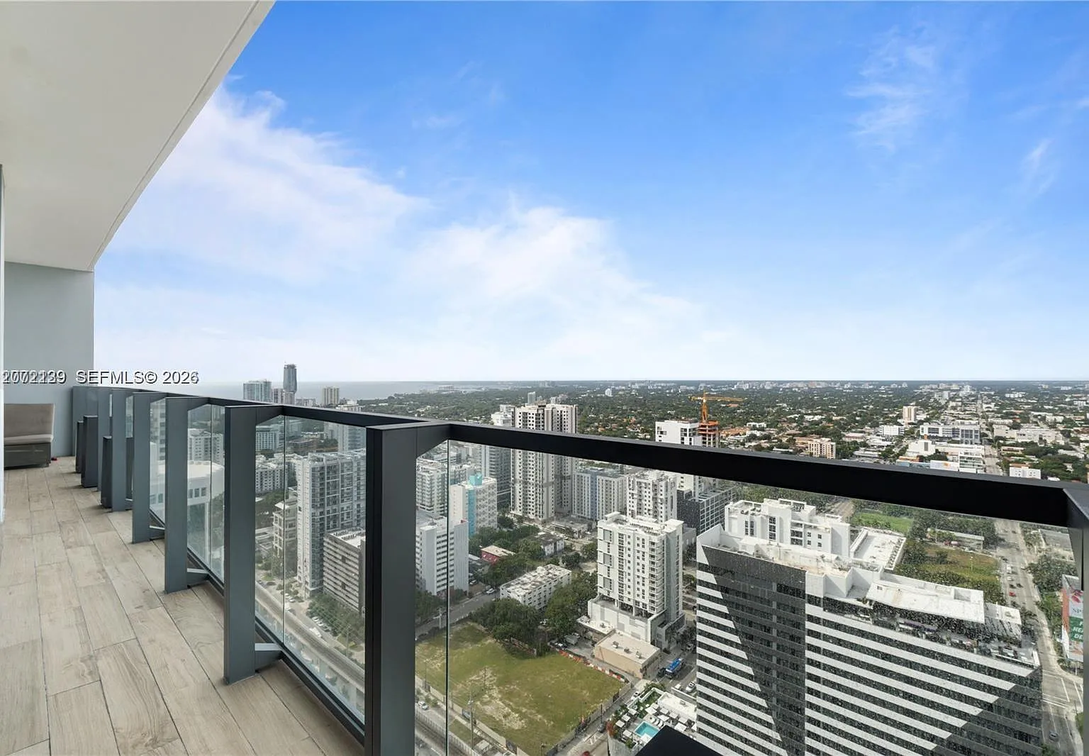 Rise Condo — Photo 4
